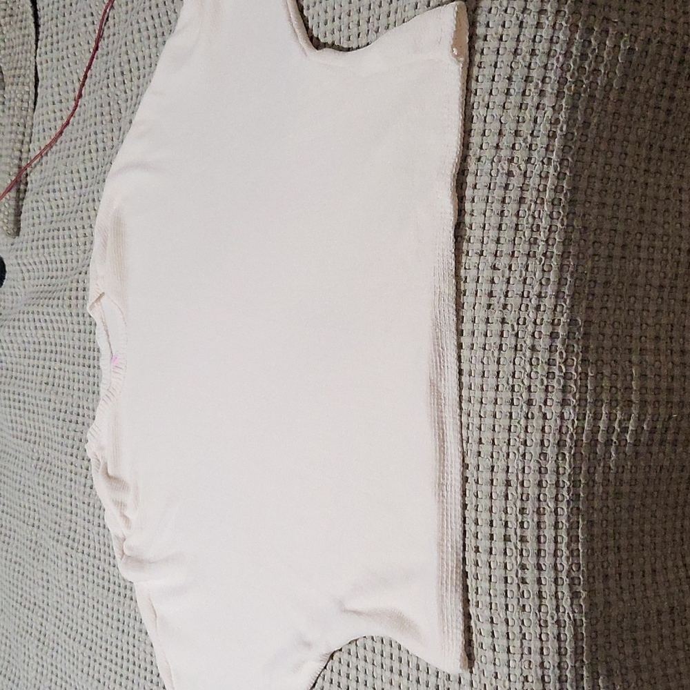 Wanna B slunbed 3/4 sweater.